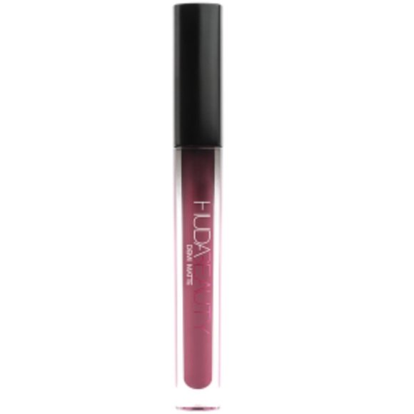 HUDA BEAUTY Demi Matte Liquid Lipstick in Catwalk Killa - Picture 1 of 6